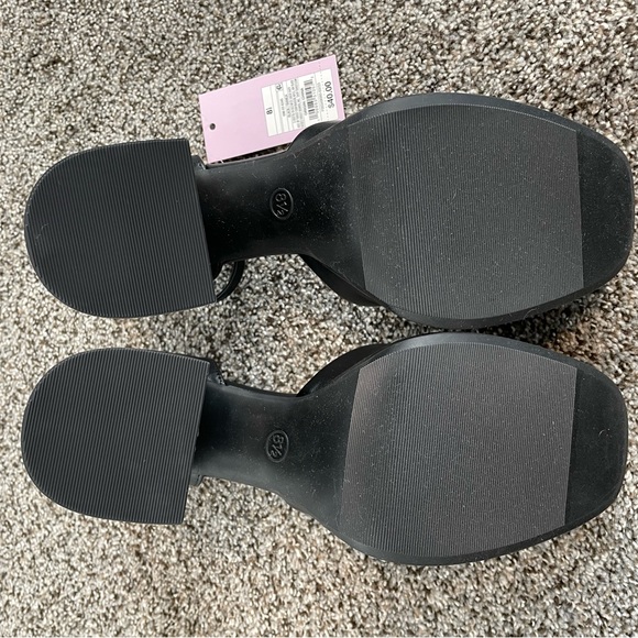 Bianca Black Platform Pumps Size 8.5 - Picture 3 of 4